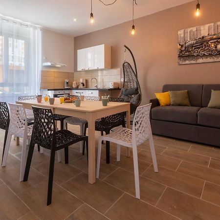 Loc Trotteur Le Cacao - Balneo, Gare Lourdes Apartment Exterior photo