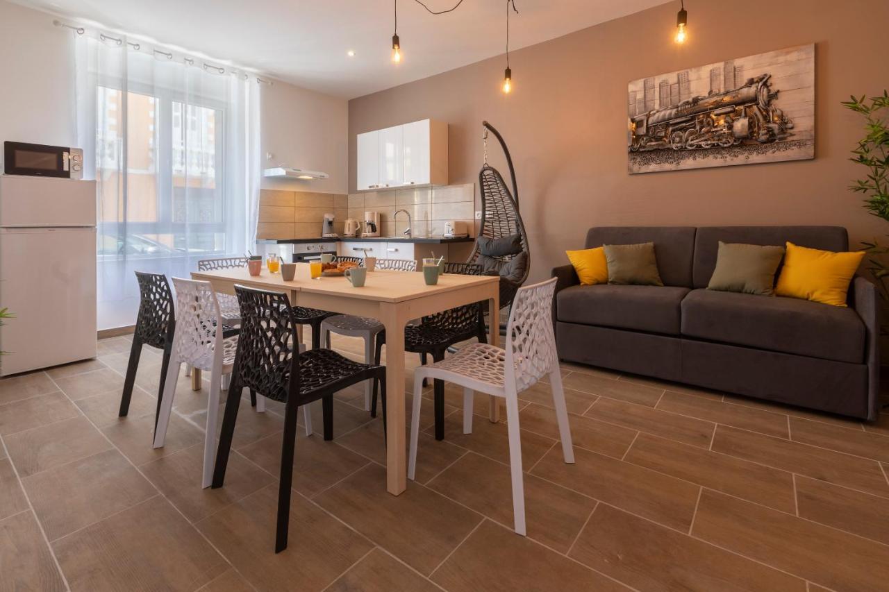 Loc Trotteur Le Cacao - Balneo, Gare Lourdes Apartment Exterior photo
